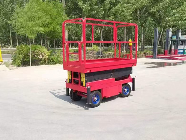 剪叉式升降车作业最多可上几人